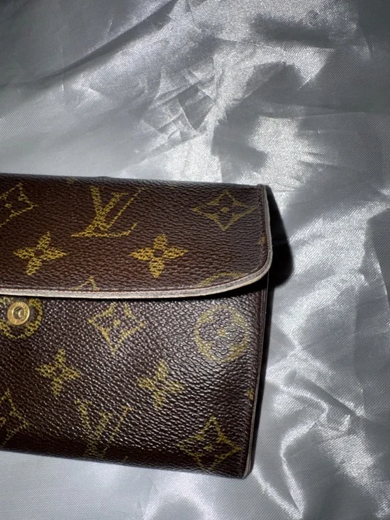 Pre-owned Louis Vuitton Monogram Sarah Wallet - Picture 6 of 8
